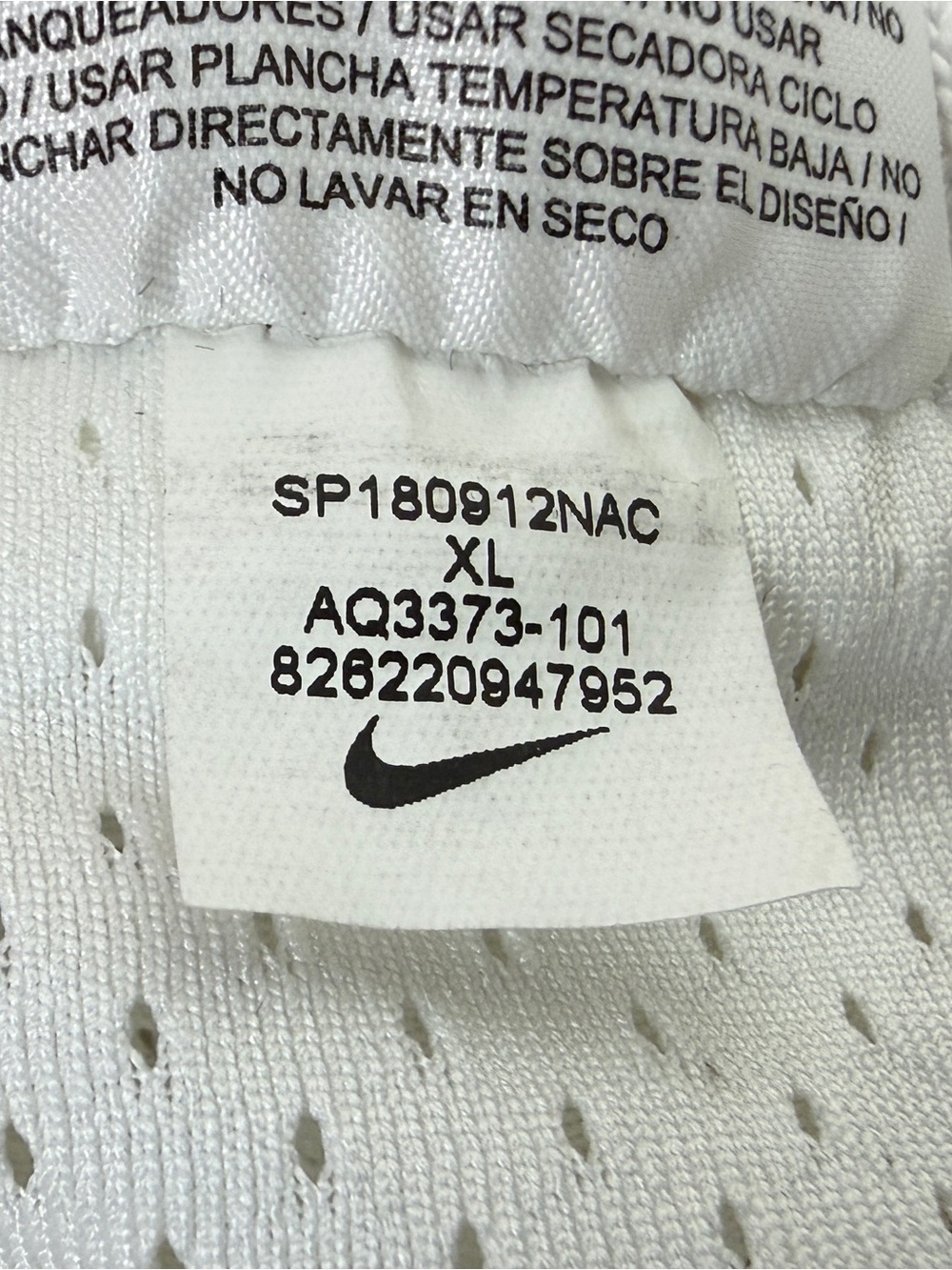 Nike LeBron x Kith White Shorts Men’s Size XL Basketball Rare Embroidered Clean - Picture 10 of 10